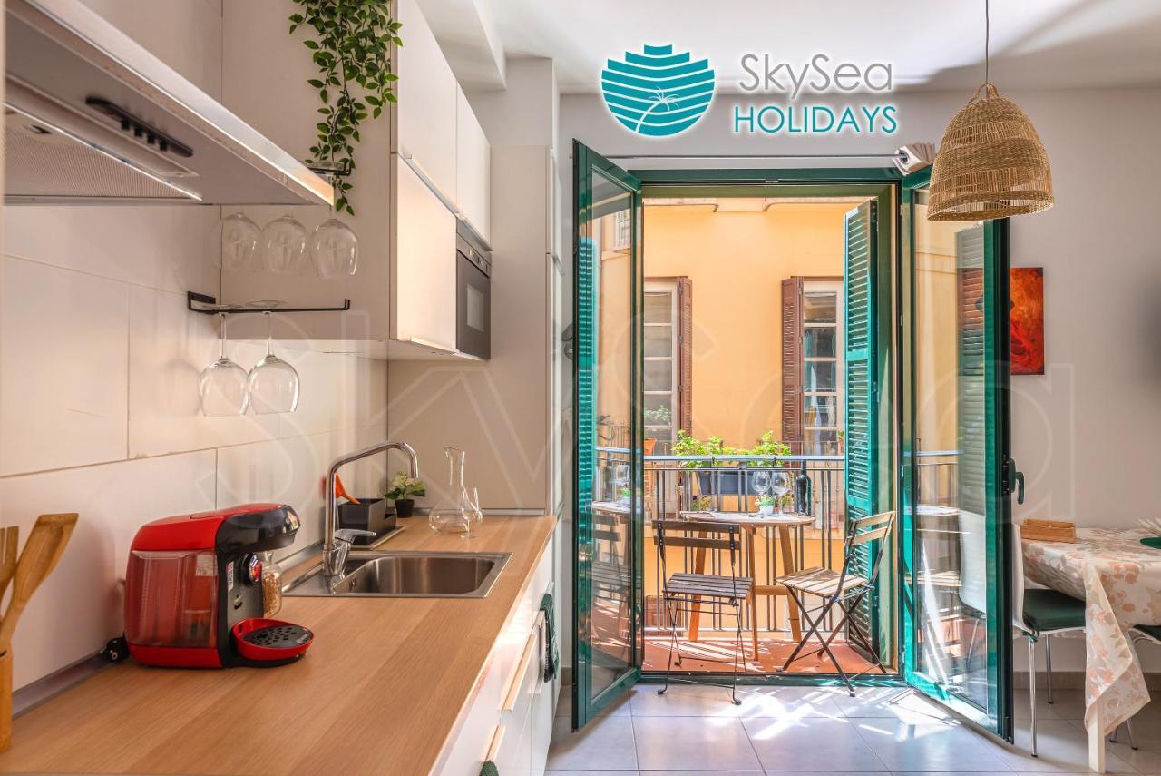 Skysea Holidays City Center Suites Málaga Eksteriør bilde