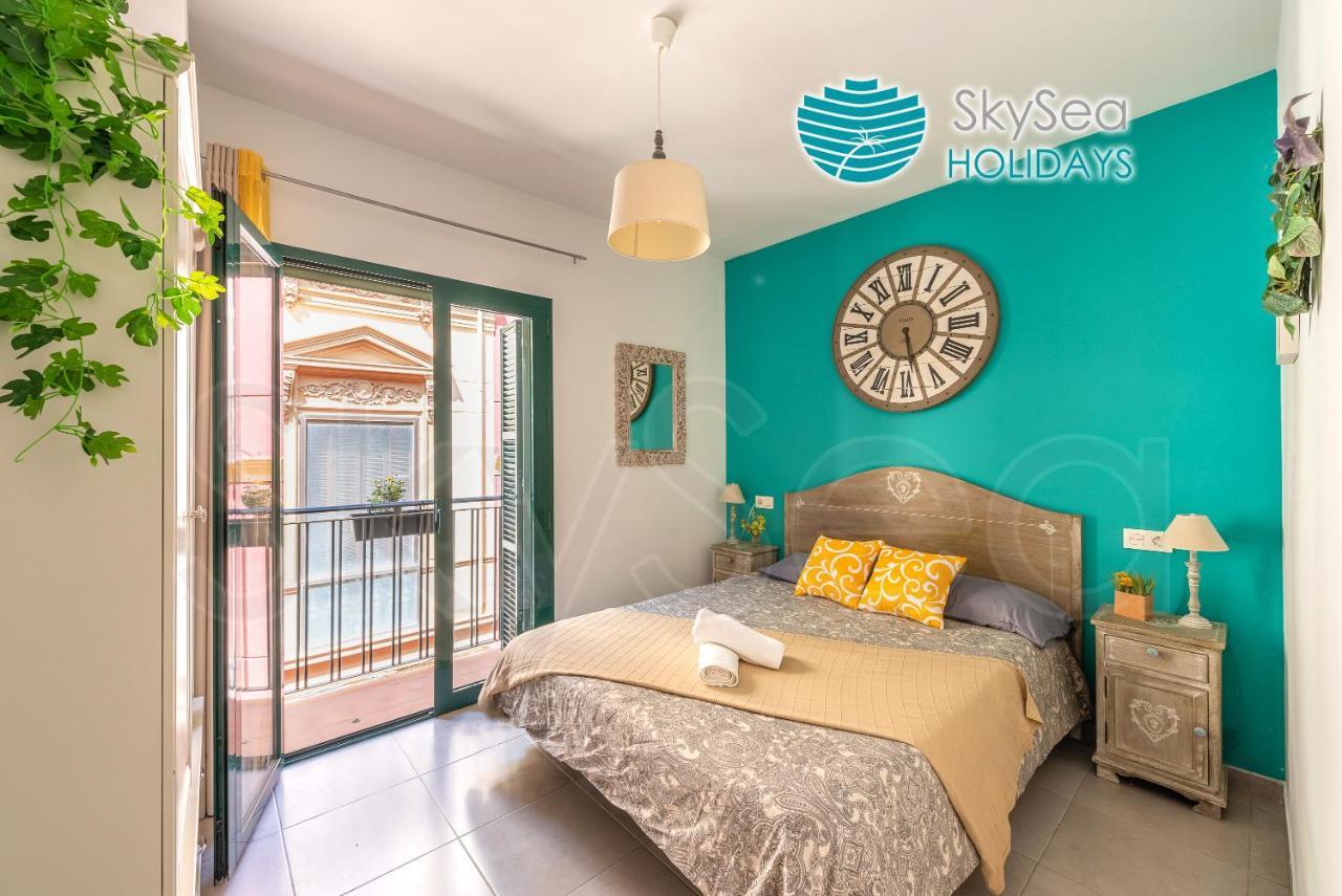 Skysea Holidays City Center Suites Málaga Eksteriør bilde