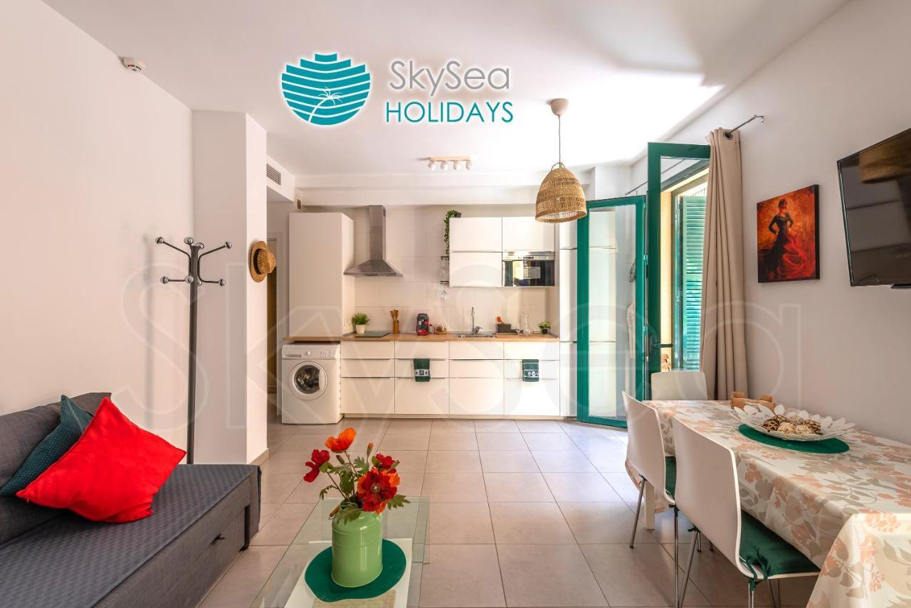 Skysea Holidays City Center Suites Málaga Eksteriør bilde