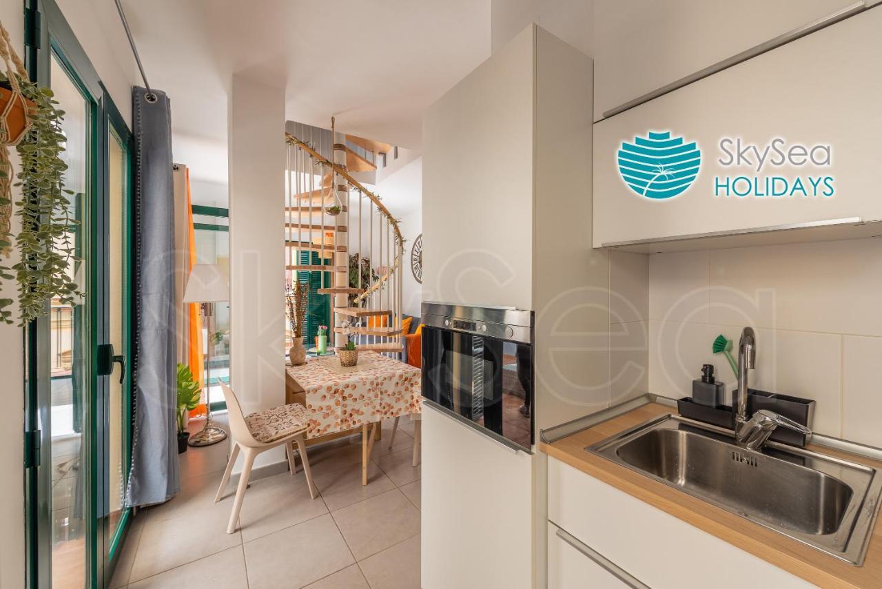 Skysea Holidays City Center Suites Málaga Eksteriør bilde