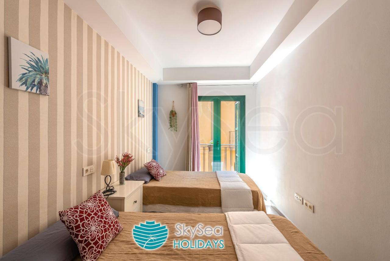 Skysea Holidays City Center Suites Málaga Eksteriør bilde